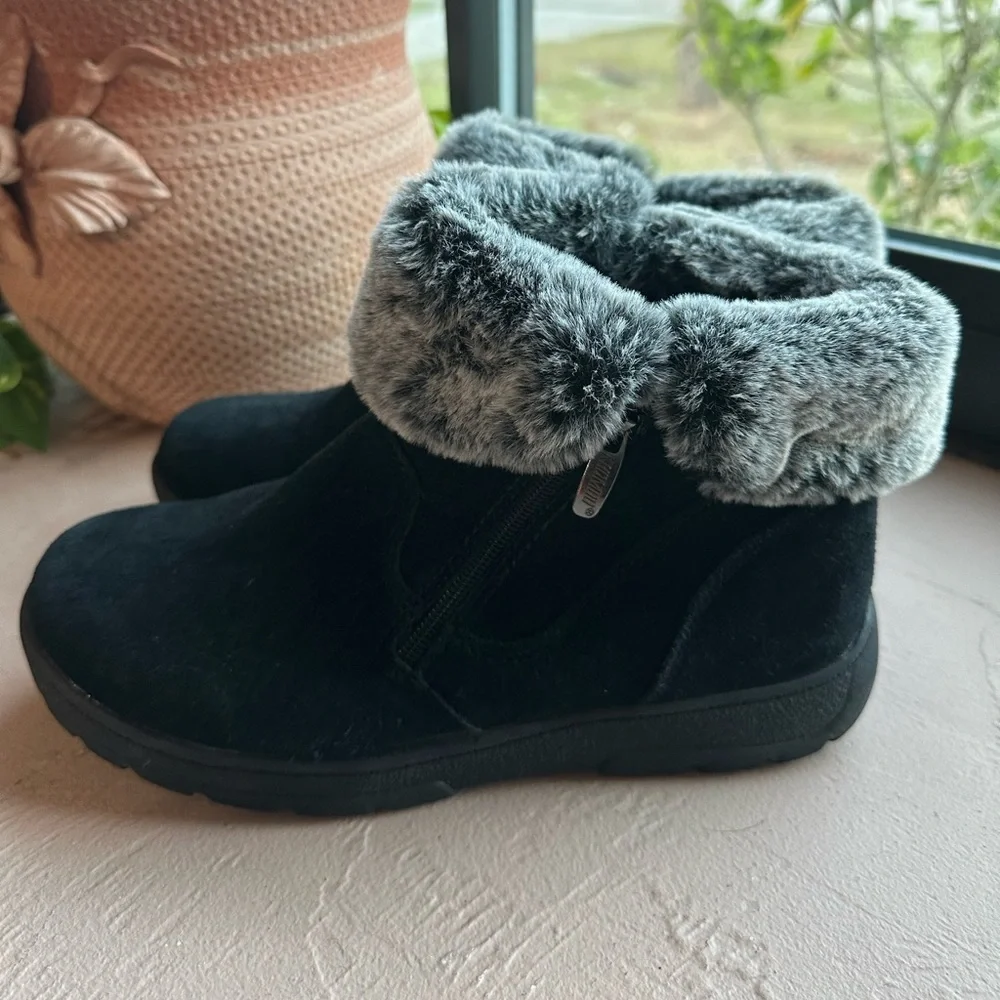 Khombu Jessica Winter Snow Boots Black Leather Faux Fur Size 9M